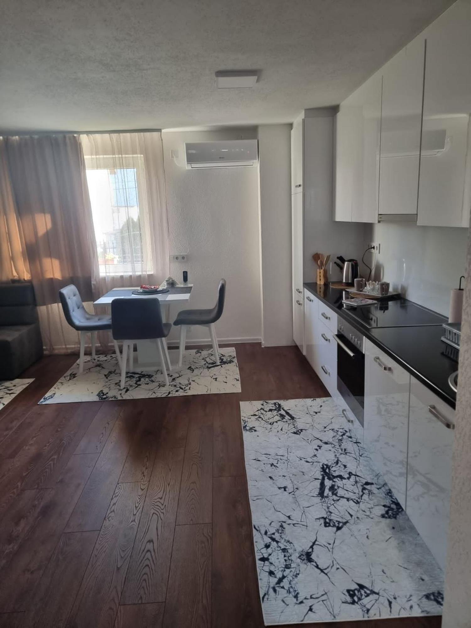 Apartments Four Seasons Sarajevo Ngoại thất bức ảnh